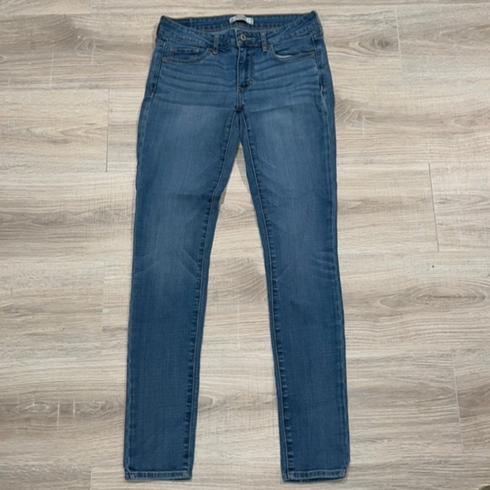 Abercrombie and Fitch skinny jeans‎